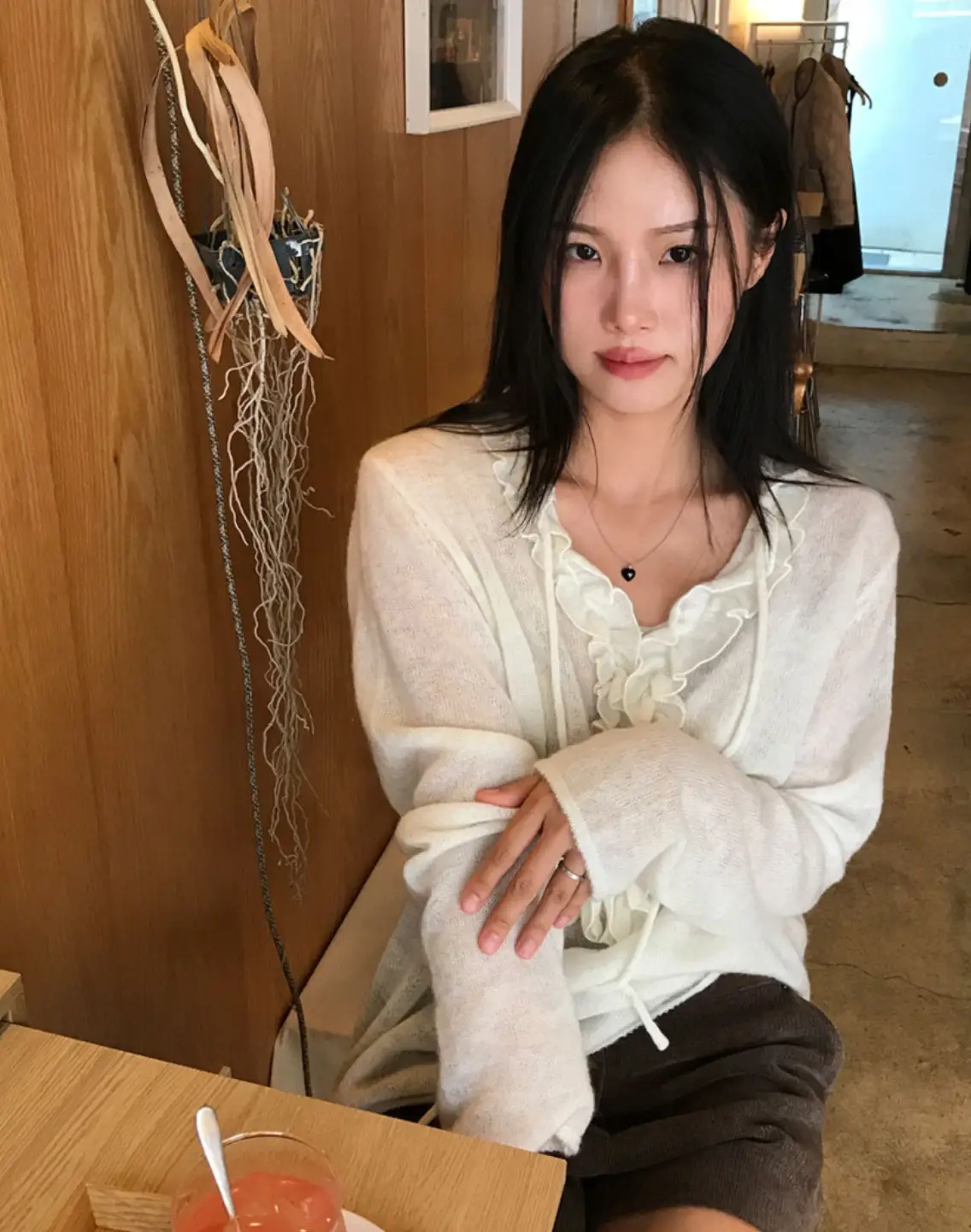 프릴 칼라 타이 니트 상세 이미지 17