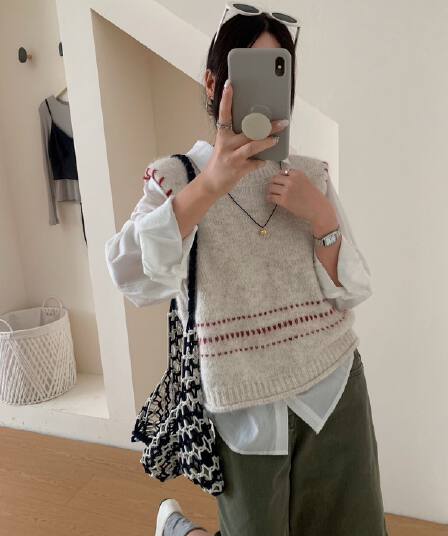 있음 선적 실사 한국 chic 가을 겨울 새로운 고급 센스 패치워크 색상 선 품격 니트 베스트
