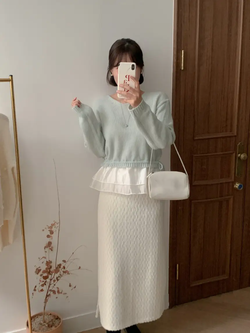 V넥 스플라이스 니트 상세 이미지 8