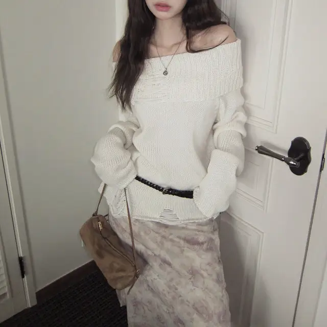 오프숄더 디스트로이드 니트 상세 이미지 22
