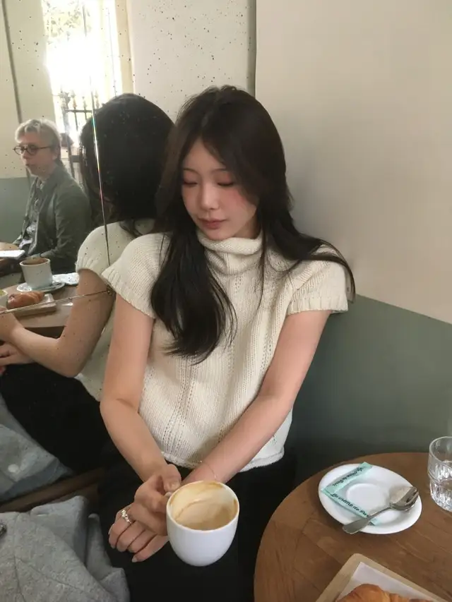 스탠드 칼라 반소매 니트 (3color) 상세 이미지 29