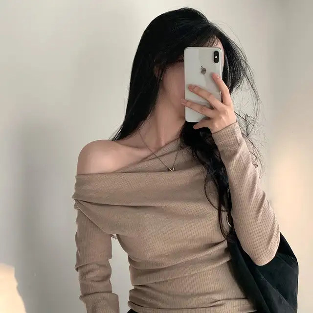 레트로 오프숄더 긴소매 티셔츠 (4color) 상세 이미지 19