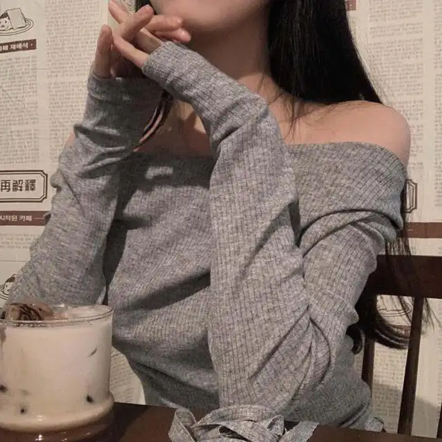 레트로 오프숄더 긴소매 티셔츠 (4color) 상세 이미지 39