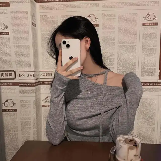 레트로 오프숄더 긴소매 티셔츠 (4color) 상세 이미지 43
