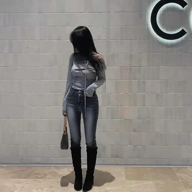 레트로 오프숄더 긴소매 티셔츠 (4color) 상세 이미지 48