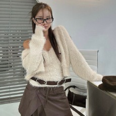 批发已出货尺码更新<b class='q'>韩国</b>chic秋冬新款吊带背心＋松弛毛毛外套两件<b class='q'>套装</b>