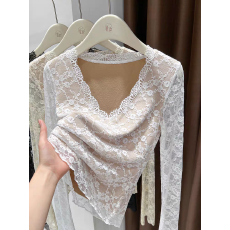 批发白色蕾丝花边打底衫女2024新款冬季v领绝美喇叭袖设计感小衫性感