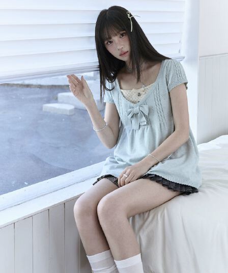 테리어 콩 이야기 지점 객실 꽃 기둥 신선함 스택 착용 만나는 도트 무늬 블라우스 레이스 조끼 여름 치마 세트