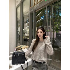 批发板栗可可Bankelili'闪耀巴黎'氛围感闪闪纱圆领喇叭袖针织毛衣女