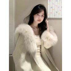 批发冬天千金穿搭高级感连帽毛领外套女2025新款爆款<b class='q'>秋</b>冬保暖呢子大衣