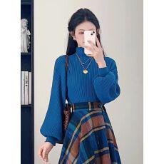 批发2025冬季装一整套韩系气质高智感穿搭蓝色针织毛衣条纹半身裙套装