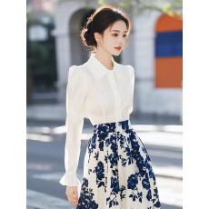 批发春季穿搭一整套<b class='q'>名媛</b>气质炸街时尚洋气高级感小香风白色碎花<b class='q'>套装</b>裙