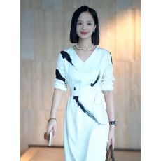 批发水墨印花<b class='q'>连衣裙</b>女春夏2026新款<b class='q'>开叉</b>设计感小众时尚气质高级裙子