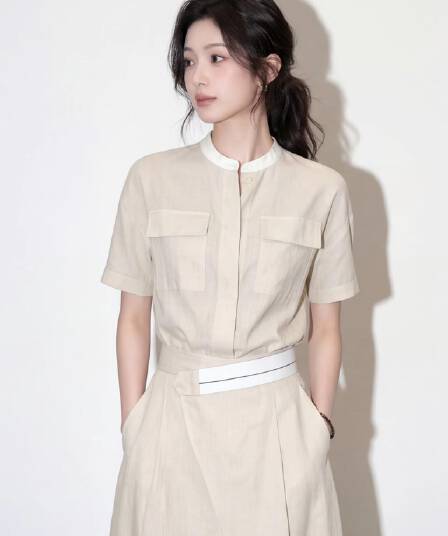 출퇴근 바람 스탠드 칼라 더블 주머니 반팔 셔츠 하이웨이스트 반신 스커트 허리 수축 배색 벨트 숙련 된 투피스 슈트