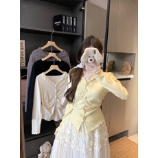 批发实拍大码女装翻领木耳边软糯针织开衫女秋<b class='q'>冬</b>胖mm修身收腰内搭上衣