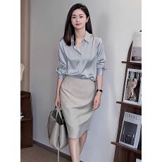 批发醋酸缎面法式蓝色<b class='q'>衬衫</b>女款长袖早秋季收腰<b class='q'>衬衣</b>轻职场通勤穿搭上衣
