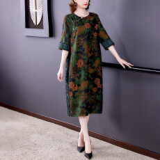 批发<b class='q'>连衣裙</b>2026新款香云纱春季改良旗袍显瘦遮肚印花民族风大码<b class='q'>连衣裙</b>