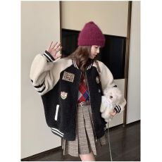 批发<b class='q'>春秋</b>加厚韩版羊羔绒冬季拼接羊羔毛外套女保暖小个情侣棒球服学院