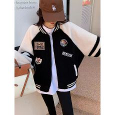 批发<b class='q'>春秋</b>加厚韩版羊羔绒冬季拼接羊羔毛外套女保暖小个情侣棒球服学院