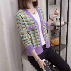 批发<b class='q'>韩国</b><b class='q'>官</b><b class='q'>网</b>东大门小香风针织开衫秋冬装洋气粗花短款毛衣3色