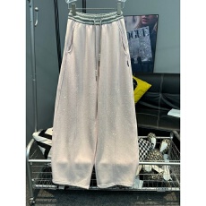 批发2026冬季新年款闪耀大满钻青色炒色弯刀<b class='q'>裤</b>抽绳卫<b class='q'>裤</b>