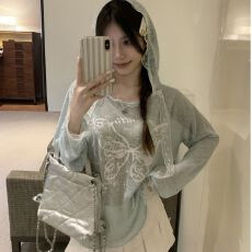 批发原版面料 蝴蝶印花短袖<b class='q'>T</b>袖女夏辣妹休闲连帽宽松<b class='q'>长袖</b>防晒罩衫上衣