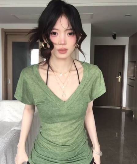 주간 실크 리브 한 부서 레트로 이끼색 배트윙 소매 티셔츠 느긋한 느슨함 센스 V넥 허리 수축 반팔 맨위 여성
