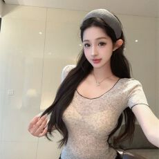 批发<b class='q'>韩国</b>雪花麻 撞色薄款正肩u领短袖T恤夏季纯欲修身套头打底衫<b class='q'>上衣</b>