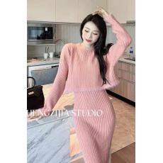 批发2026秋季新款毛边设计感<b class='q'>裙</b>子套装竖<b class='q'>条纹</b>流苏边上衣包臀<b class='q'>裙</b>两件套女