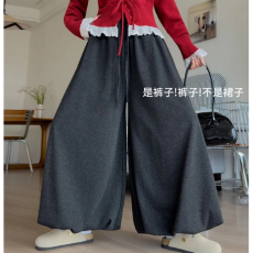 批发咖色蓬蓬花苞裙裤2026新款春<b class='q'>秋</b>宽松温柔糯米小个子休闲阔腿裤