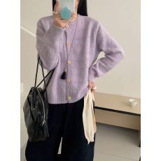 批发设计感粉色针织毛衣开衫女氛围感2026<b class='q'>秋</b>季穿搭外套高级感<b class='q'>秋</b>冬上衣
