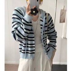 批发韩系复古撞色条纹连帽拉链上衣开衫<b class='q'>秋</b>冬季女款软糯百搭慵懒针织衫