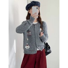 批发<b class='q'>韩版</b>卡通小狗蝴蝶结针织开衫秋冬新款高级感减龄宽松圆领毛衣外套