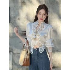批发重工蕾丝拼接长袖<b class='q'>衬衫女</b>春秋新款高级感别致修身显瘦百搭短款上衣