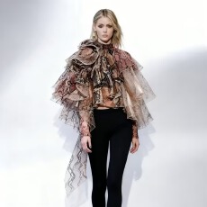 批发[明星同款]<b class='q'>欧美</b>风外贸新款飘逸风格女士衬衫上衣