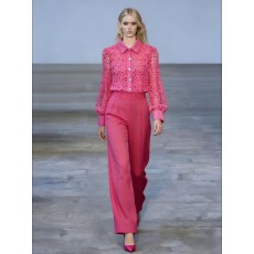 批发宫廷风重工镂空钩花<b class='q'>刺绣</b>蕾丝<b class='q'>上衣</b>女秋季法式百搭显瘦单排扣衬衫潮