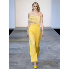 批发<b class='q'>欧美</b>风女装夏季小众甜美网纱立体花朵吊带背心上衣修身显瘦打底衫