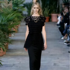 批发法国国际<b class='q'>蕾丝</b>背心吊带两件套女夏季新款气质洋气连衣裙