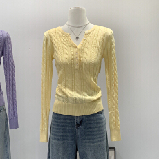 批发实拍图miu系麻花针织打底衫女秋冬2025新款修身内搭超好看<b class='q'>上衣</b>