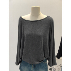 批发实拍图蝙蝠袖一字肩<b class='q'>长袖</b>针织衫T恤女2026秋新款宽松设计感打底衫