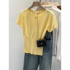 批发实拍图黄色收腰短袖<b class='q'>针织</b>衫女夏季2026新款设计感半开领设计感上衣