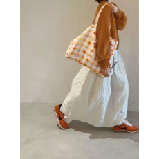 日系褶皱肌理感半身裙女秋冬新款气球花苞裙休闲百搭a字灯笼伞裙