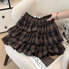 批发大码女秋冬新款<b class='q'>胖</b>mm<b class='q'>显瘦</b>蓬蓬宽松防走光短裙松紧腰格纹蛋糕半身裙