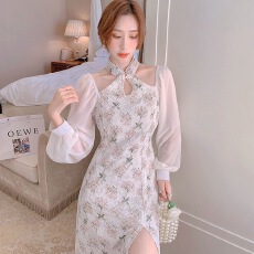 批发秋装挂脖裙2023年<b class='q'>新款</b>女气质改良版刺绣<b class='q'>旗袍</b>连衣裙修身开衩中长款