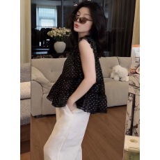 法式木耳边V领波点无袖衬衫女夏天宽松显瘦别致小衫绝美气质上衣