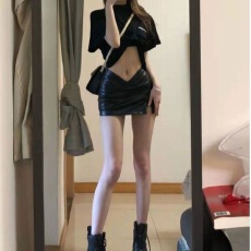 批发复古辣妹低露腰V设计单开叉内里短裤裙p皮裙短裙性感包臀皮半身裙