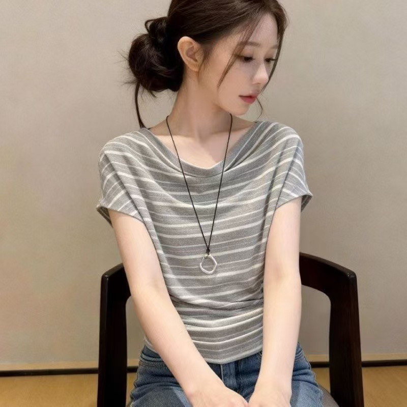디자인 센스 흔들다 칼라 스트라이프 반팔 티셔츠 여성 여름 패션 외국 가스 연령 감소 다용도 동정 한 부서 아름다운 작은 맨위
