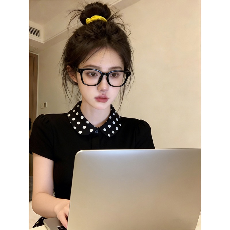빅 사이즈 여성 의류 2026 패치워크 폴로 칼라 몸매 가꾸기 티셔츠 새로운 여름 맨위