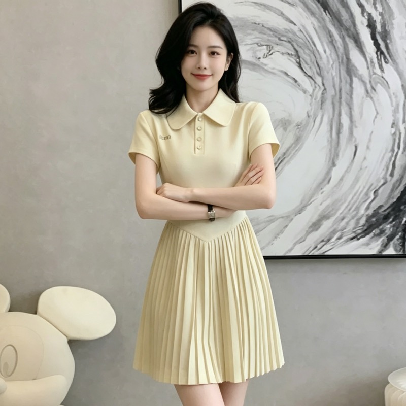 작은 샤넬 스타일 단색 패치워크 플리츠 드레스 2026 여름 새로운 베이비 칼라 표지 배 패션 품격 드레스