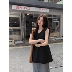 批发法式慵懒风白色v领无袖<b class='q'>衬衫</b>背心女夏中长款露背娃娃衫小飞袖上衣